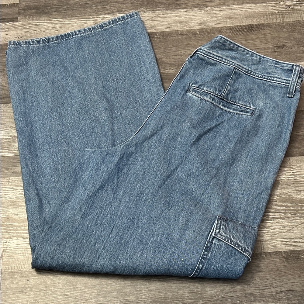 Universal Thread Relaxed Denim Jeans
